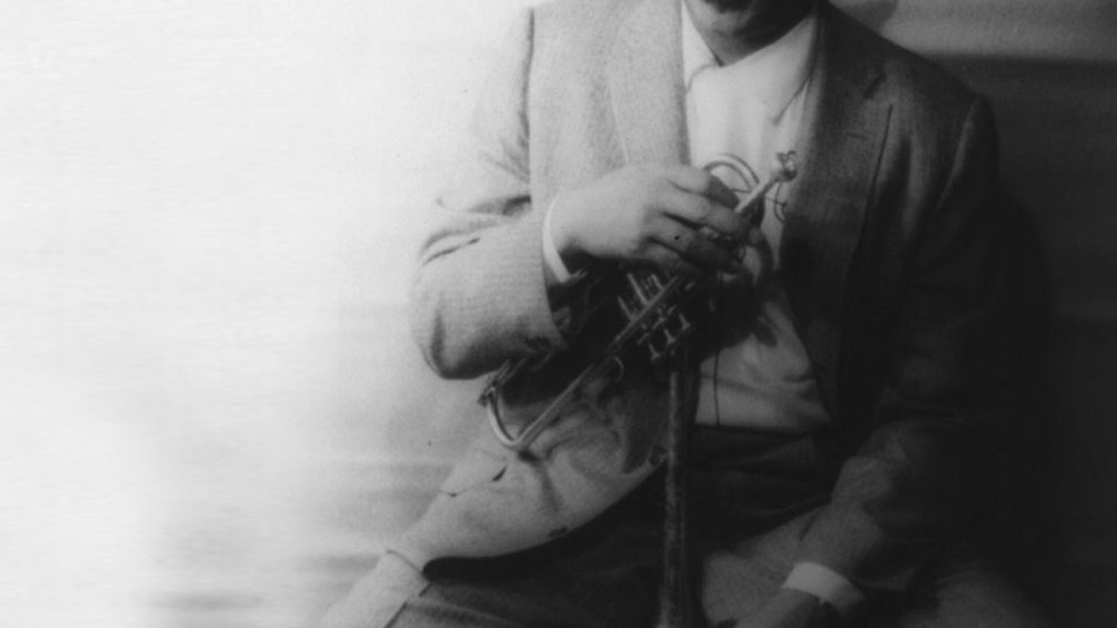 Dizzy Gillespie mit Trompete
