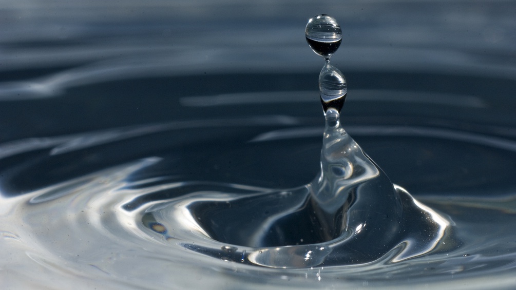 Wassertropfen, Lichtspiel