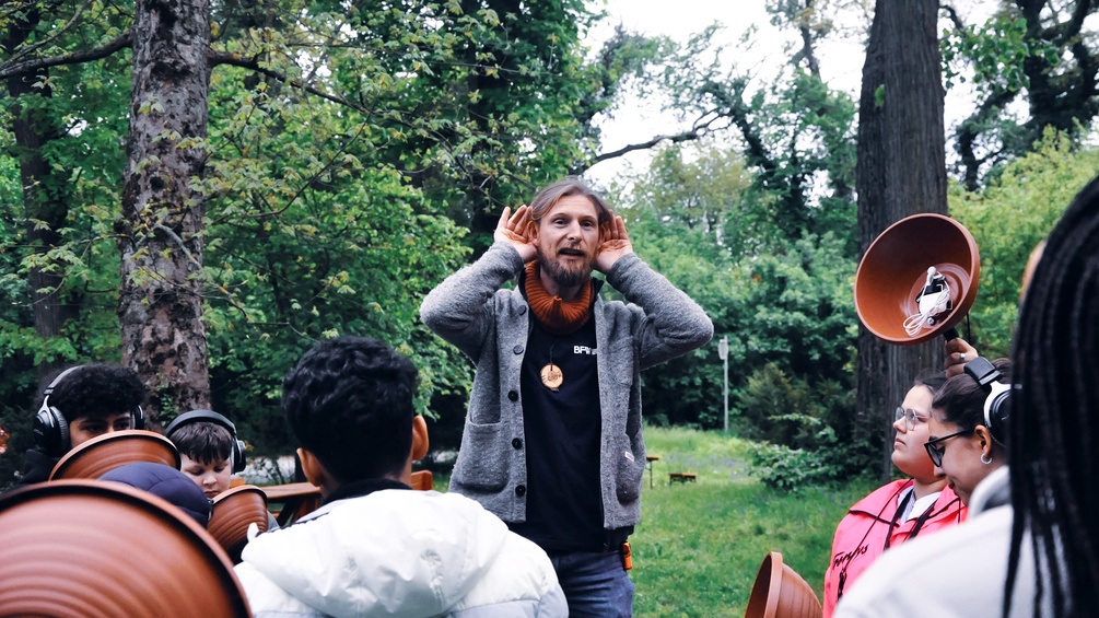 Forest Groove, Vortragender