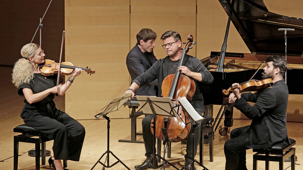 SCHUBERTIADE SCHWARZENBERG Pavel Haas Quartett und Boris Giltburg