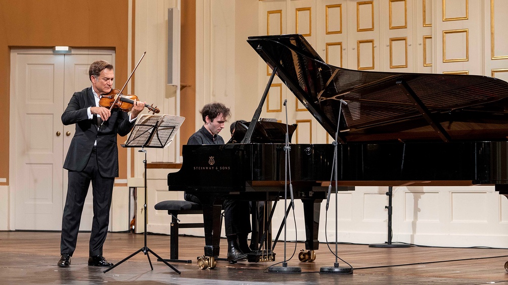 SALZBURGER FESTSPIELE/MARCO BORRELLI Renaud Capuçon (Violine), Alexandre Kantorow (Klavier)