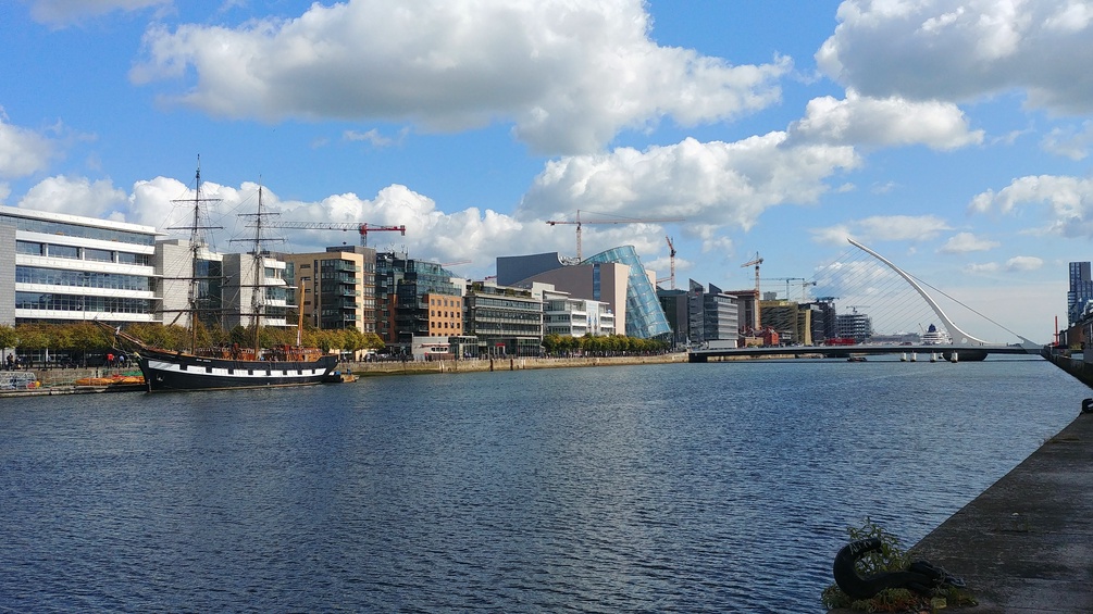 ORF/JULIANE NAGILLER Die Docklands in Dublin