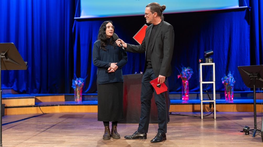 "The blue remains" von Florinda Frisardi