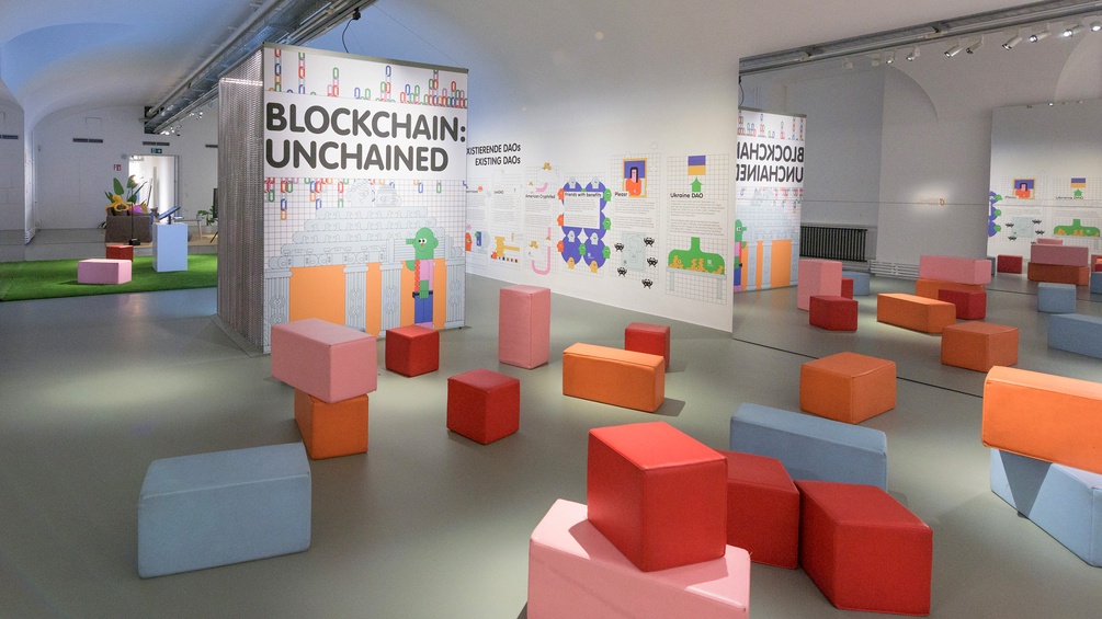 MAK Ausstellungsansicht, 2024 - BLOCKCHAIN:UNCHAINED. New Tools for Democracy