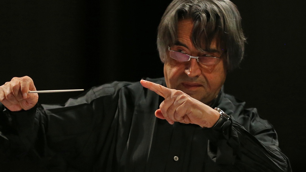 Riccardo Muti beim Dirigieren