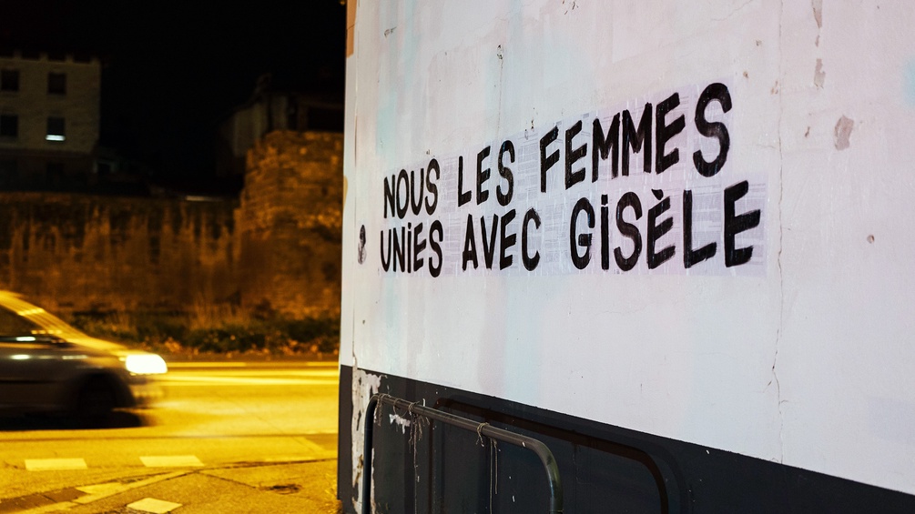 Nachricht des Kollevits "Les Amazones Avignon": "Wir, die Frauen stehen vereint mit Gisele" (Pelicot)