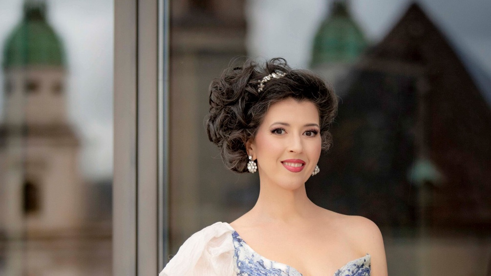 MARCO BORRELLI Lisette Oropesa