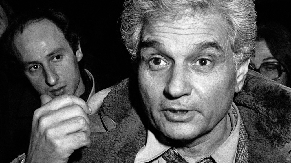 Jacques Derrida, 1982