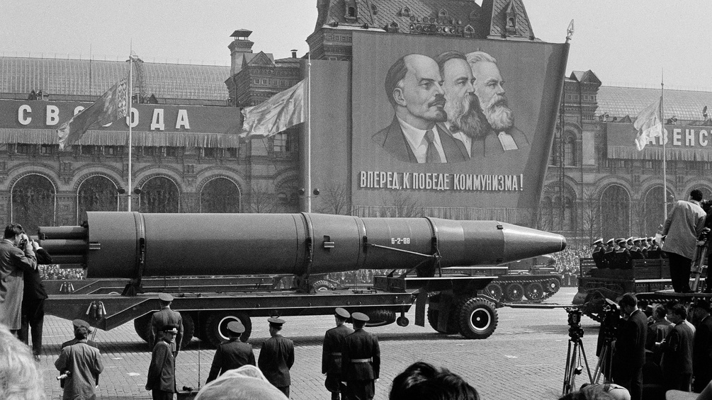 Seezielflugkörper auf dem Roten Platz, 1963