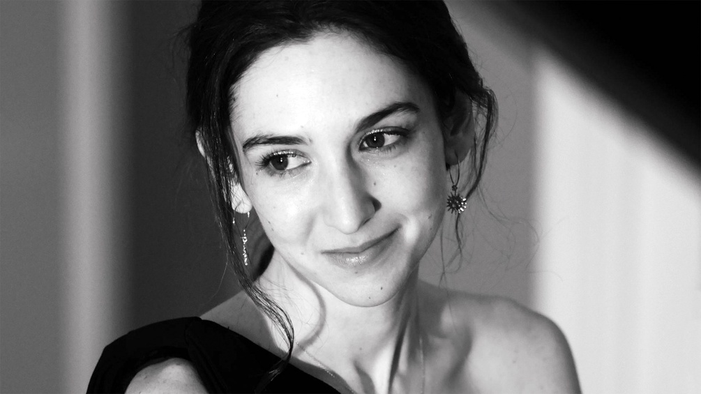 Julia Hamos