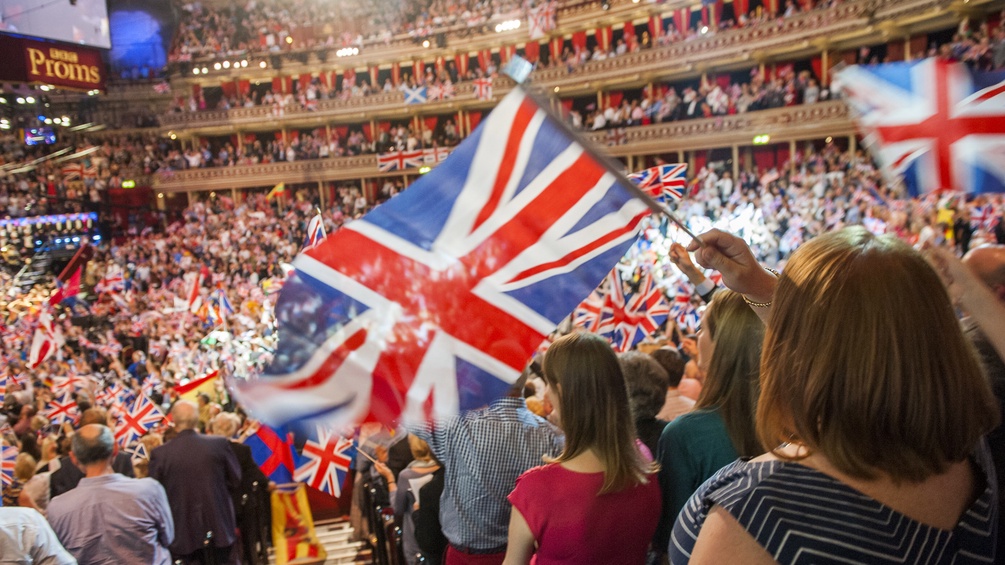The Last Night of the Proms, Publikum mit Fahnen