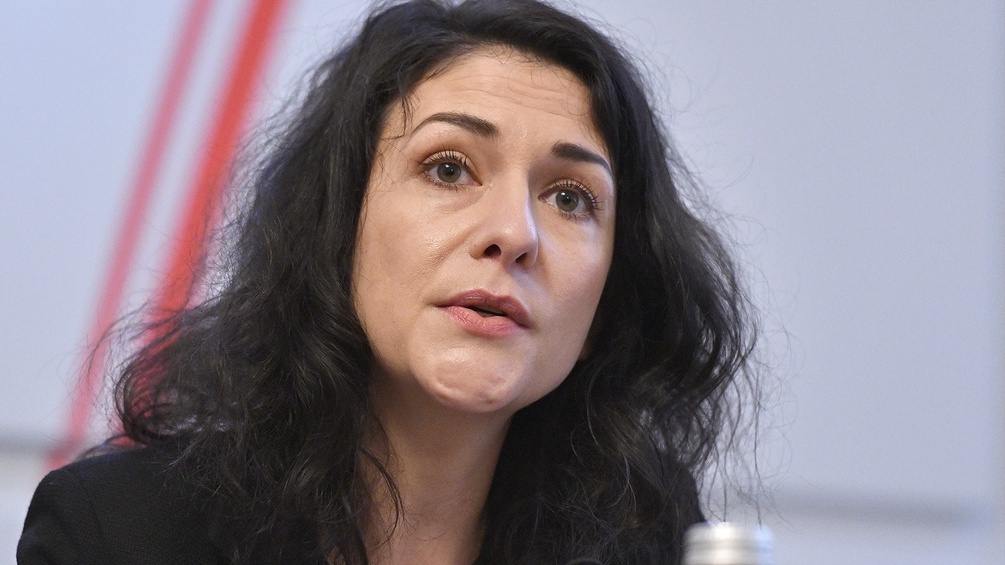  Andrina Mracnikar (Vorstand Filmregie Österreich) 