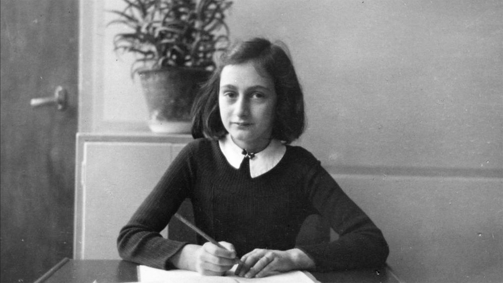 Anne Frank, 1940