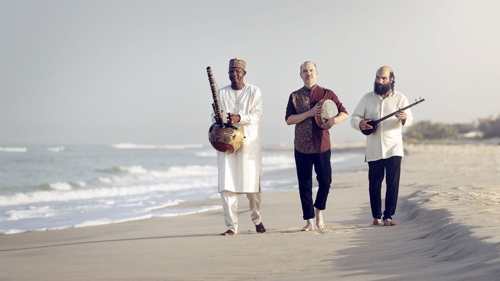 Kiya Tabassian, Ablaye Cissoko und Patrick Graham