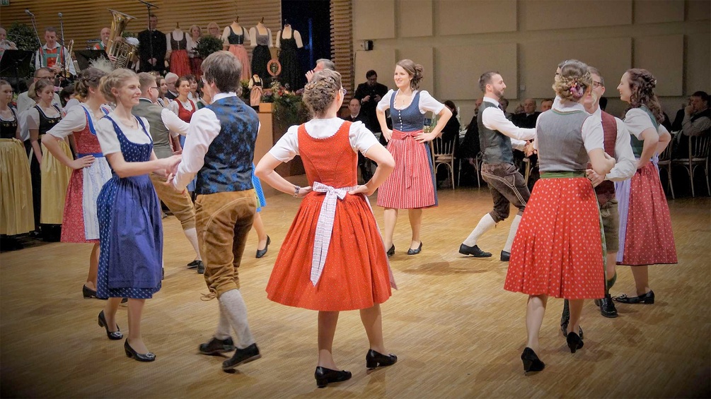 VOLKSKULTUR NIEDERÖSTERREICH aufhOHRchen 2024: Tanzgruppe