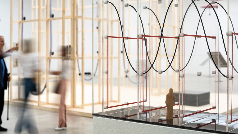 Bernhard Leitner, "Soundspacesculpture", Ausstellungsansicht, Secession 2026