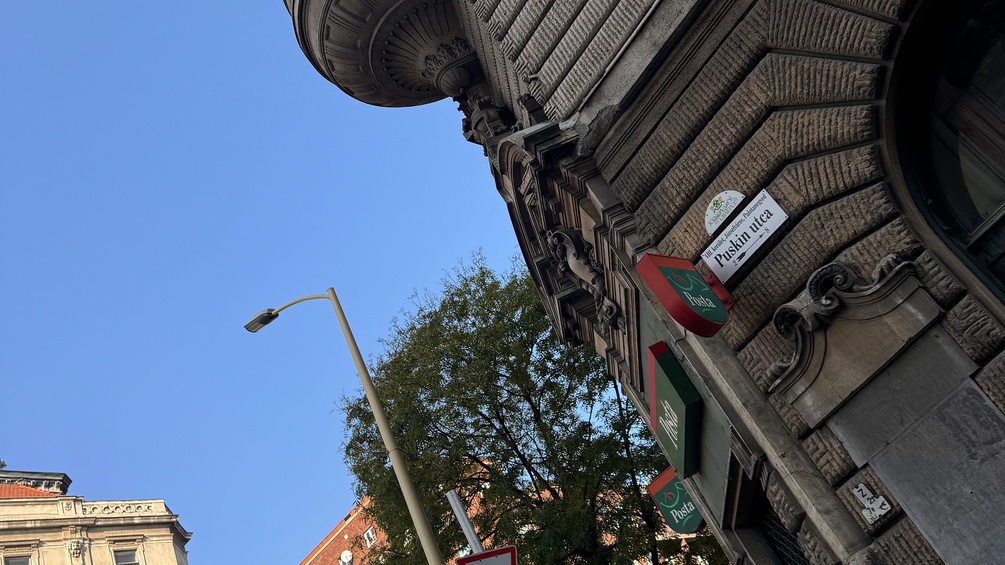 Häuserecke in Budapest