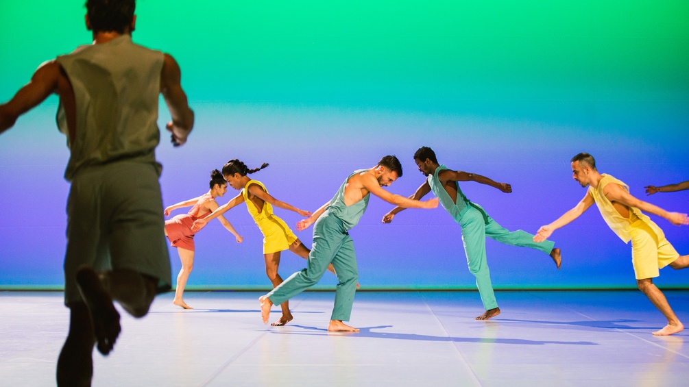 YANINA ISLA "In C" - Sasha Waltz & Guests, The Young Gods, Terry Riley (DE/CH/US)