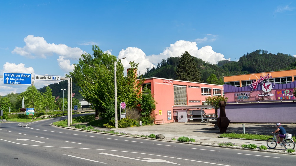 Außenansicht, Volksheim Kapfenberg