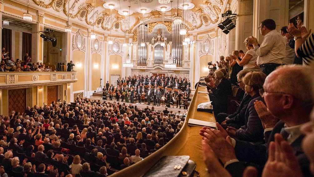 c-Moll-Messe - Camerata Salzburg · Manze 2019: Ensemble
