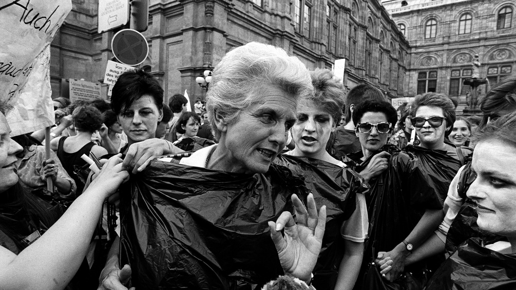 Freda Meissner-Blau bei der Anti-Atomkraft Demonstration in Wien am 15.05.1986
