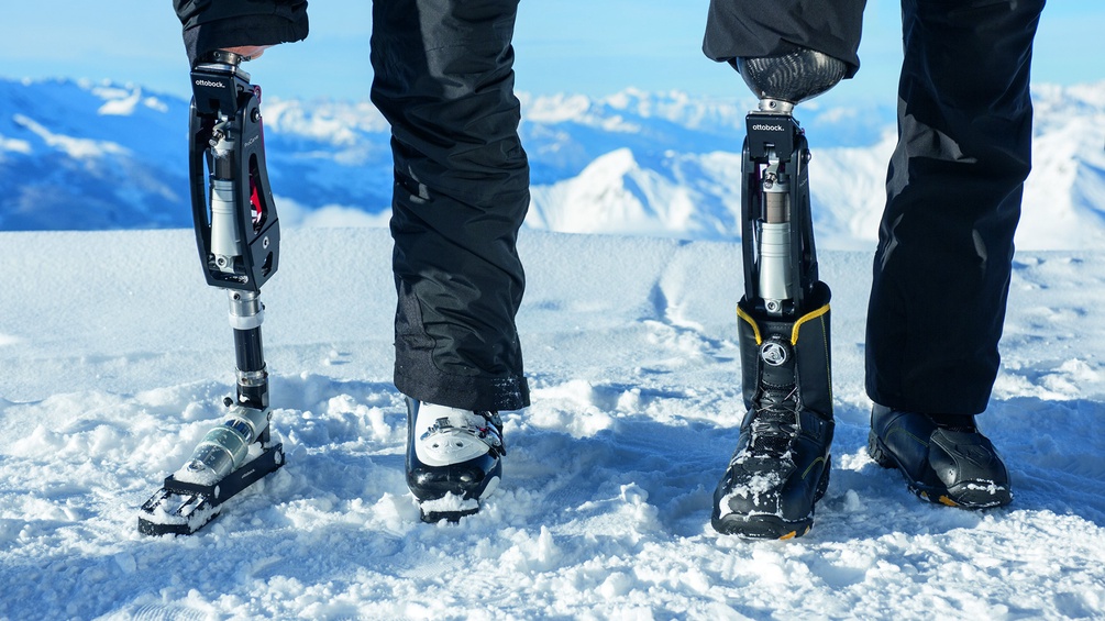 Wintersportler mit Procarve-Prothesen