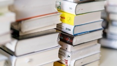 Bücherstapel