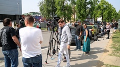 Medienleute in Graz auf der Straße