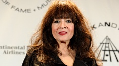  Ronnie Spector, 2010