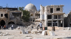 Syrische Arbeiter rekonstruieren Aleppos Altstadt