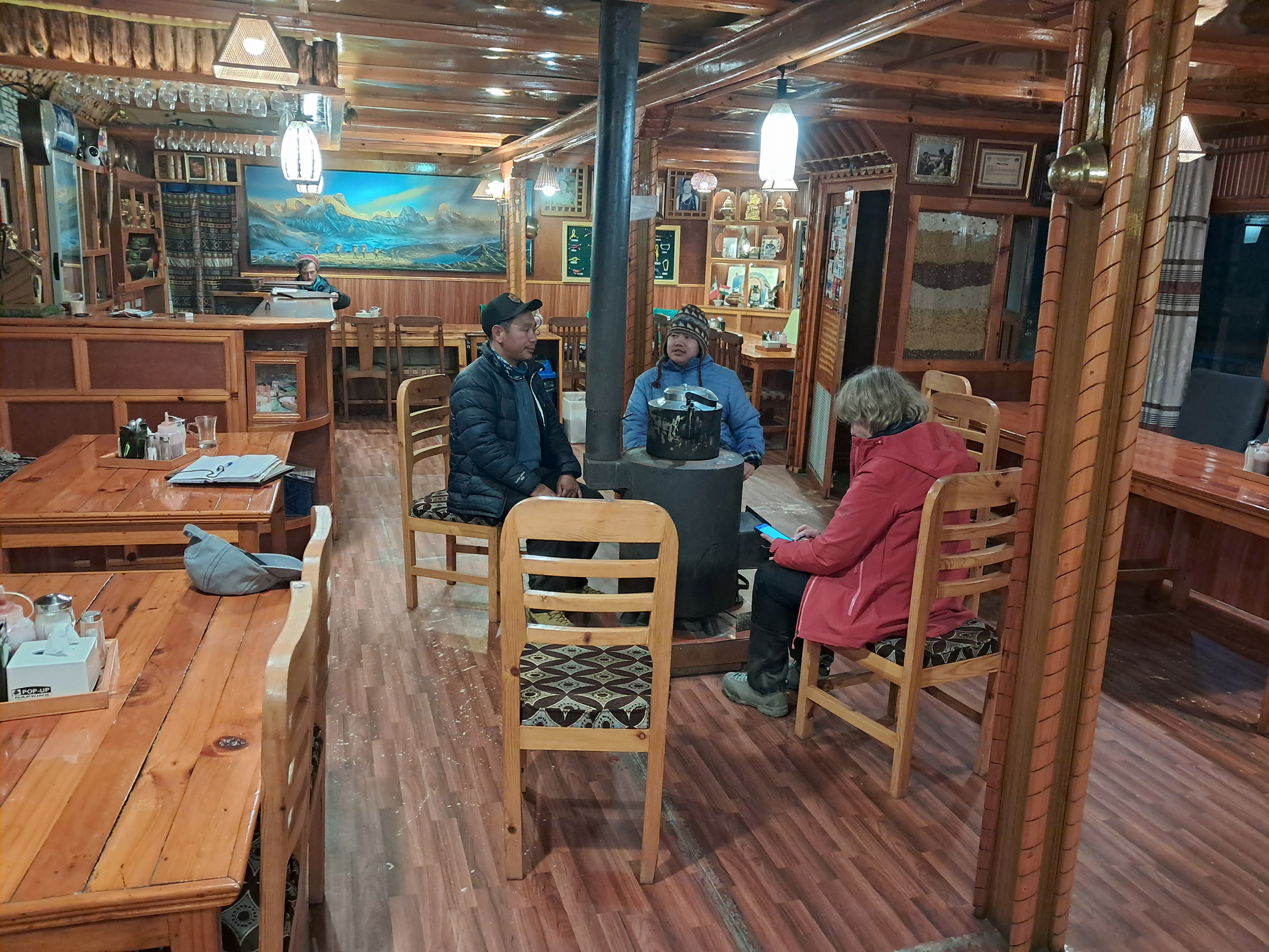 Lodge, Sherpas