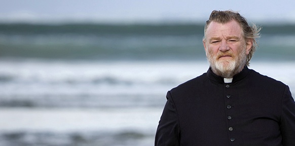 LUNA FILMVERLEIH Priester James Lavelle (Brendan Gleeson) macht sich über viele Dinge Gedanken.