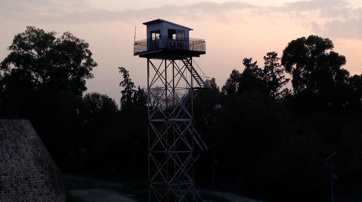 UN-Wachturm in der Pufferzone Nikosia