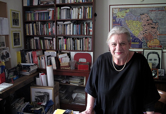 Borka Pavićević, Leiterin des "Center for Cultural Dekontamination"