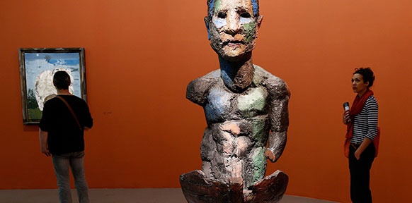 Lüpertz-Figur in Pariser Ausstellung