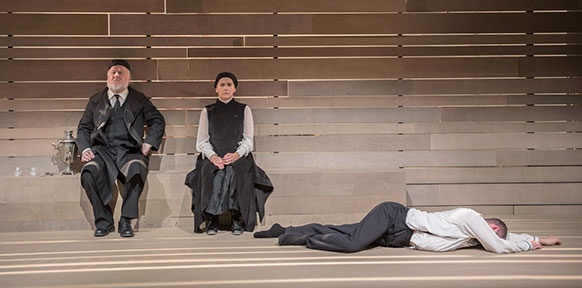 SCHAUSPIELHAUS/JAN FRIESE Georg Reiter, Daniela Enzi und Moritz Grabbe