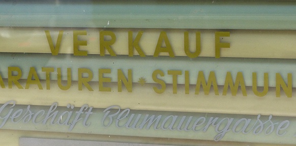Auslagenscheibe