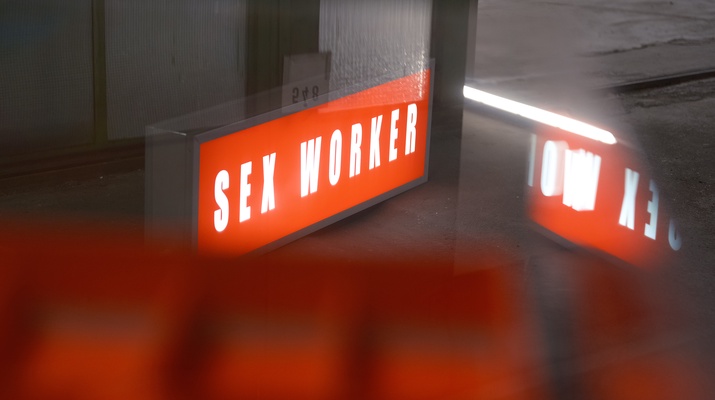 Leuchtschrift "Sex Worker"