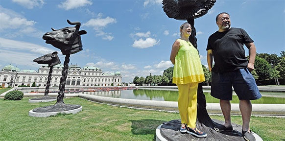 Belvedere-Direktorin Agnes Husslein und Künstler Ai Weiwei