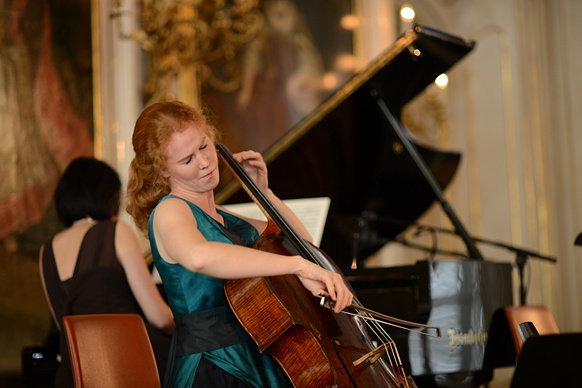 Harriet Krijgh und Magda Amara