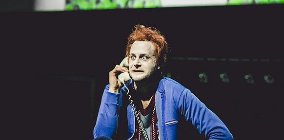 LUPI SPUMA/VOLKSTHEATER Gábor Biedermann
