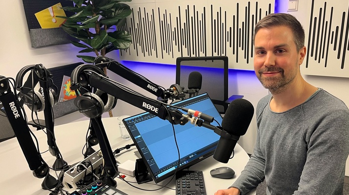 Zsolt Wilhelm, Leiter Podcasts beim Standard