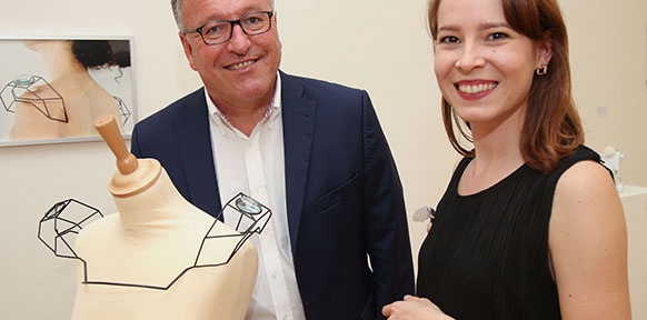 LMZ FRANZ NEUMAYR Landesrat Heinrich Schellhorn und Lena Grabher
