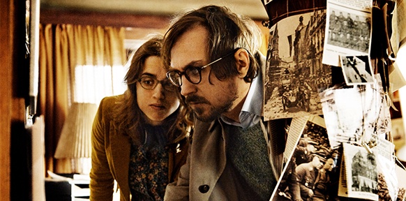 Mann und Frau mit Brille