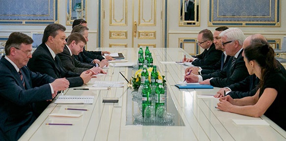 Der ukrainische Präsident und EU-Außenminister