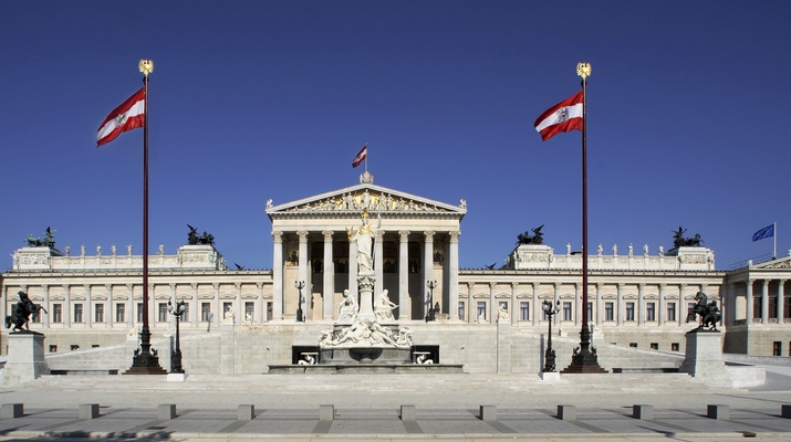 Fassade des Parlamentsgebäudes