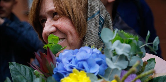 AP/SERGEI GRITS Swetlana Alexijewitsch