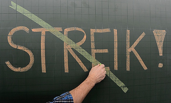 "Streik" an die Tafel geschrieben