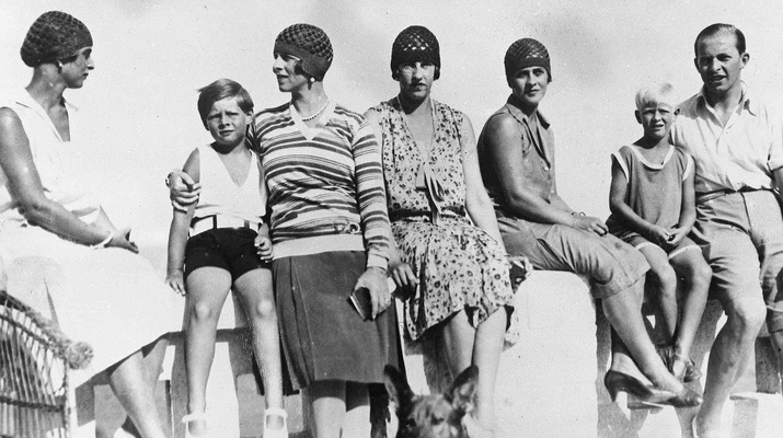 Prinz Philip (zweiter Bub, rechts) mit Familie 1928
