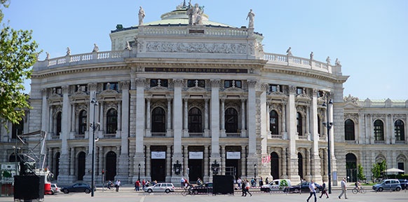 ORF/URSULA HUMMEL-BERGER Burgtheater
